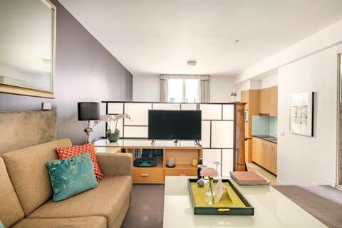 Roma Studio Apartment In Collins Street Melbourne Exterior foto