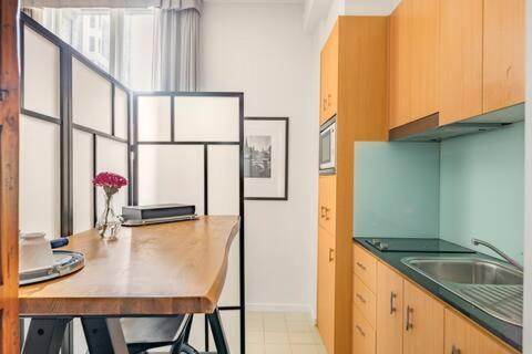 Roma Studio Apartment In Collins Street Melbourne Exterior foto